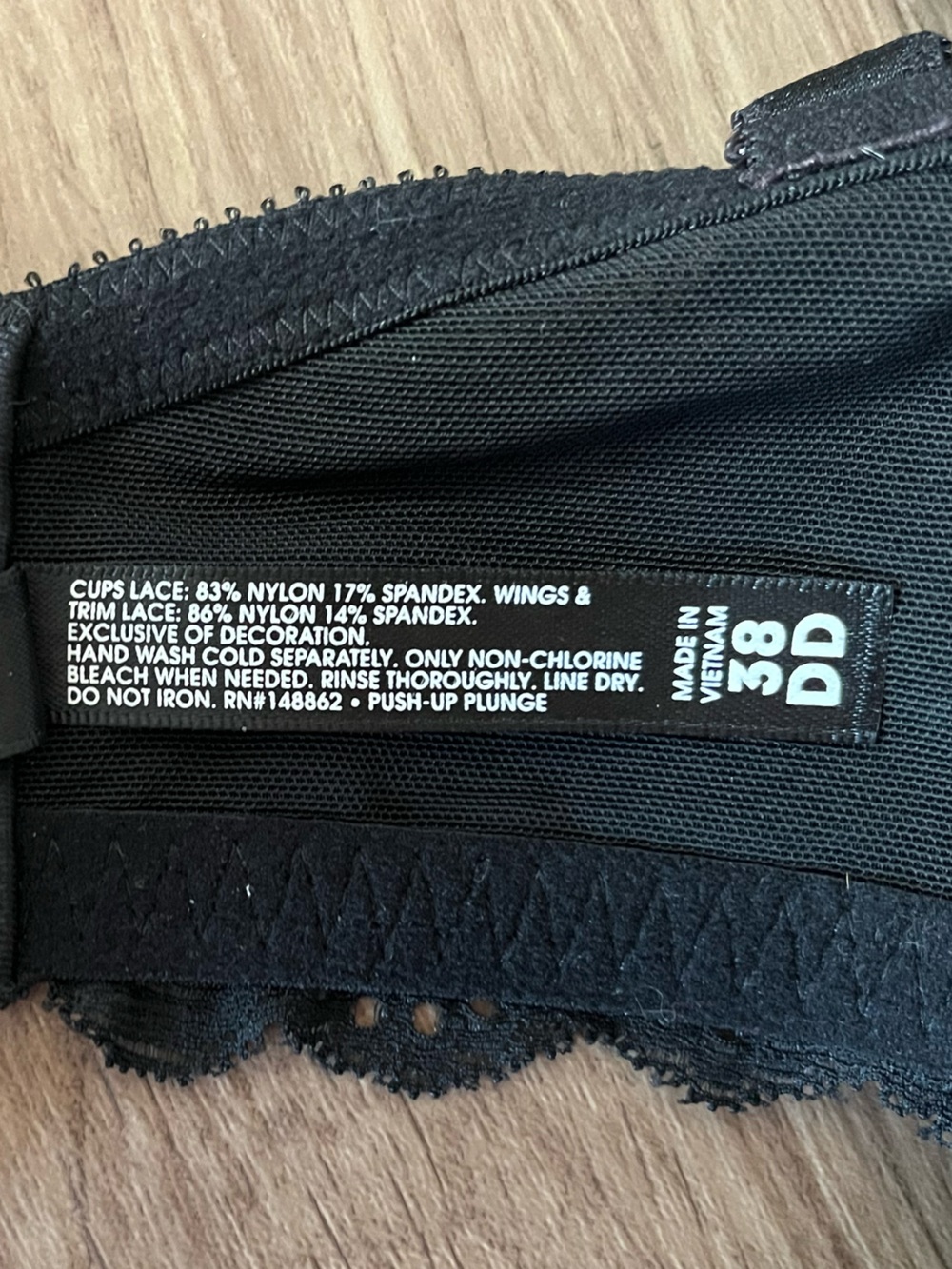 Torrid Curve Black Lace Push-Up Plunge Bra 38DD NWT - Picture 10 of 10